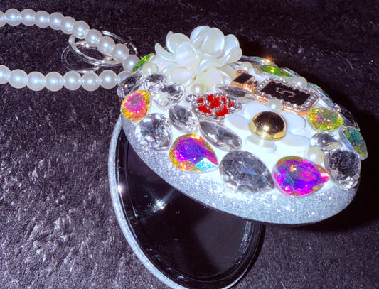 Beautiful Silver Handbag Mirror Charm