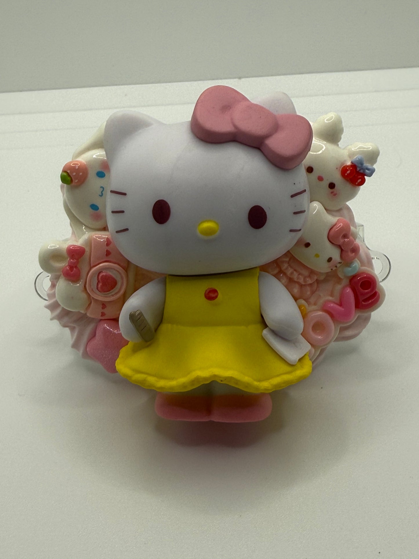 Hello Kitty Phone Clip